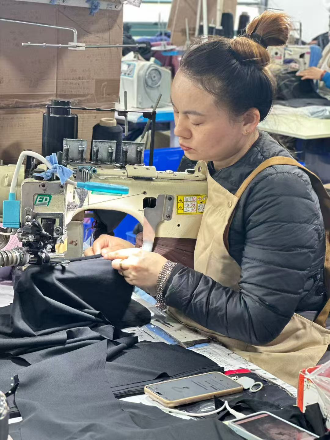 Activewear sample sewing and panel construction