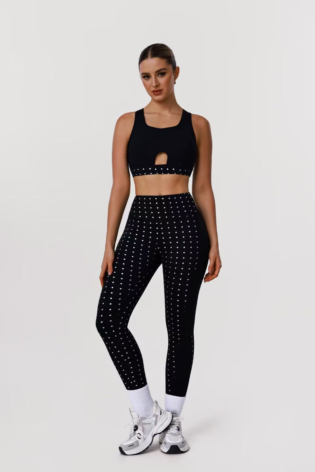 Black Dot Sports Bra Leggings Set ready-to-ship activewear style